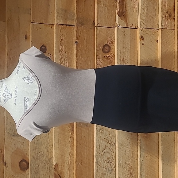 Mini dress size medium - Picture 4 of 5